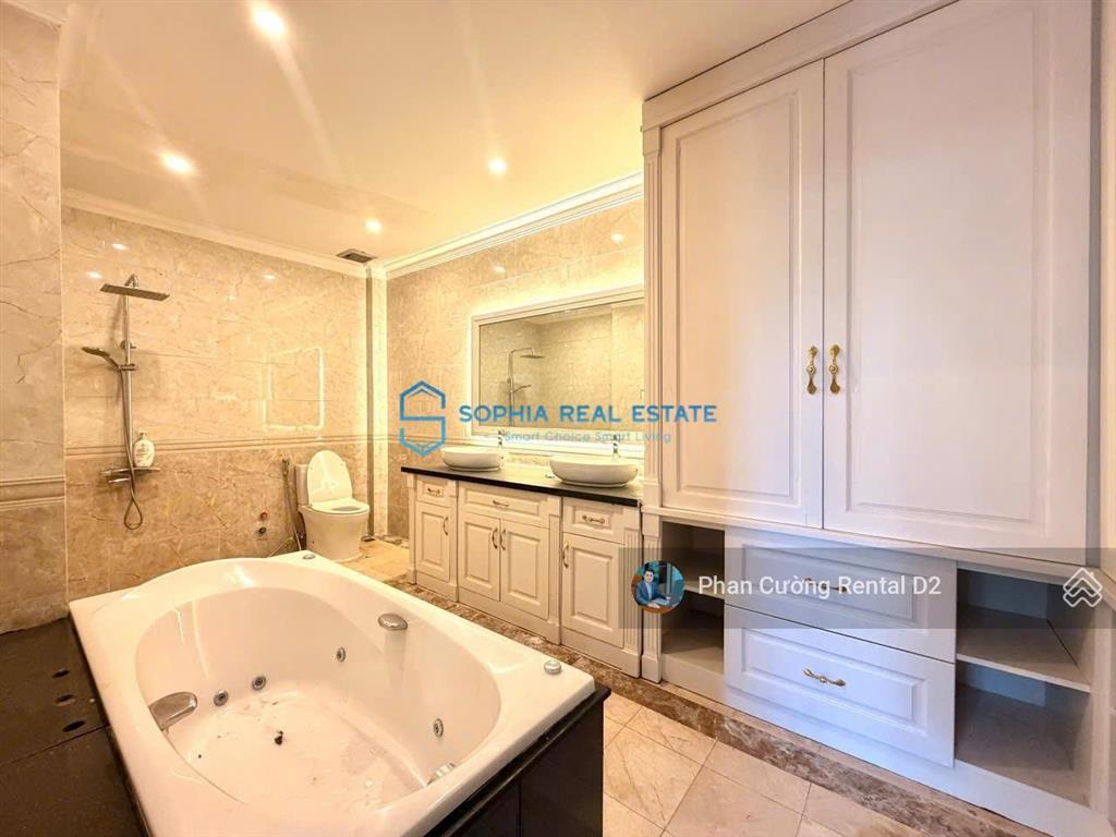 Siêu phẩm! villa xuân thủy 600m2 đất, hồ bơi, sân vườn ngay khu sầm uất xuân thủy, thảo điền