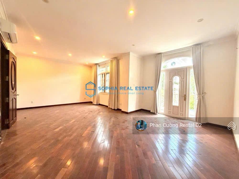 Siêu phẩm! villa xuân thủy 600m2 đất, hồ bơi, sân vườn ngay khu sầm uất xuân thủy, thảo điền