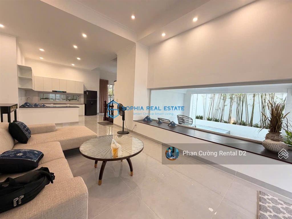 Siêu phẩm! villa 200m2 đất, 3 tầng 4pn 5wc full nội thất, sân vườn, ngay nguyễn văn hưởng thảo điền