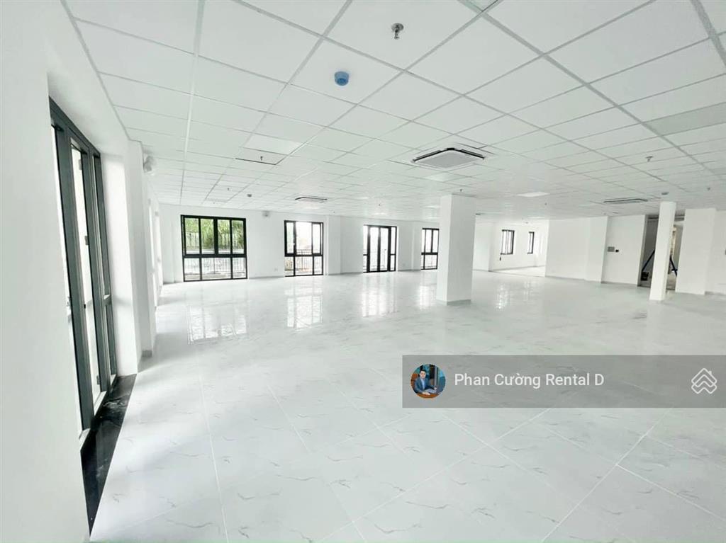 Cho thuê tòa nhà 1.100m2 | kc 7 tầng thang máy, ngay rita võ an phú, vị trí đẹp dễ nhận diện brand