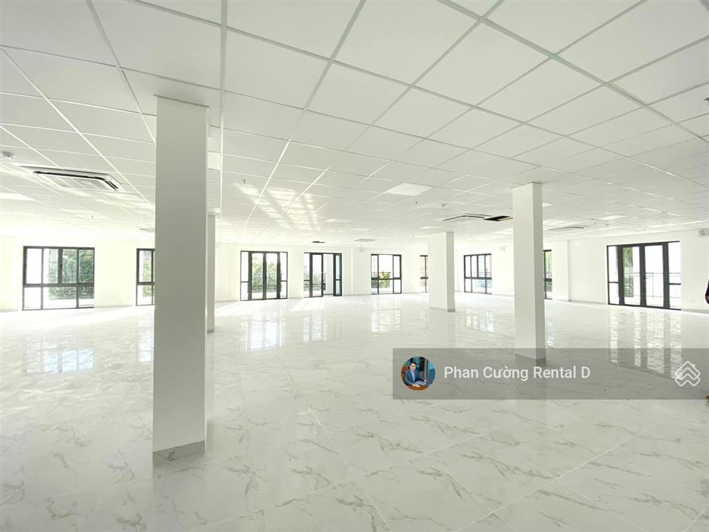 Cho thuê tòa nhà 1.100m2 | kc 7 tầng thang máy, ngay rita võ an phú, vị trí đẹp dễ nhận diện brand