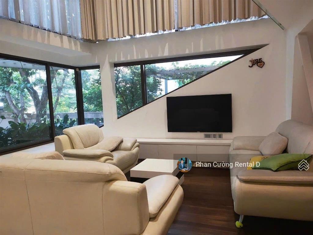 Cho thuê biệt thự full nội thất, ngay công viên cao đức lân | hầm 3 tầng, 4pn 5wc, thiết kế đẹp