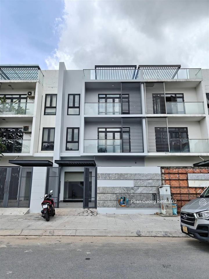 Hót! cho thuê nhà nguyên căn ngay vũ tông phan, ngang 8x20m, 1 trệt 3 lầu 5wc giá chỉ 70tr/th