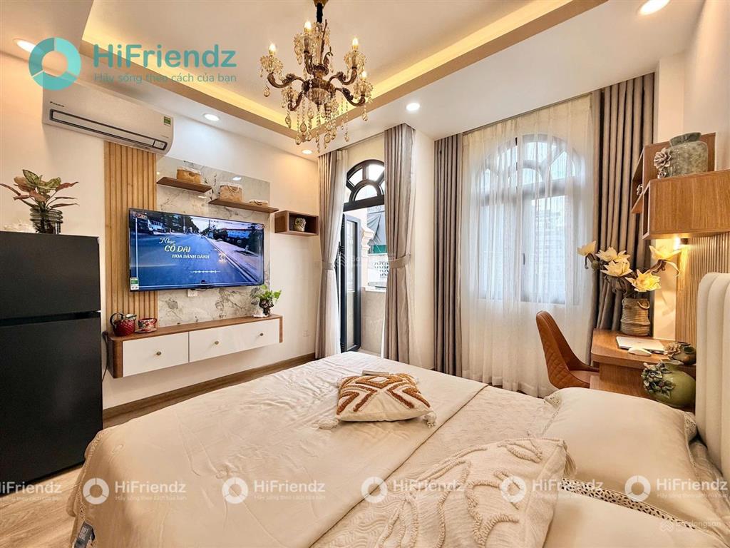 Cho thuê studio full nội thất ban công thoáng mát | phú nhuận