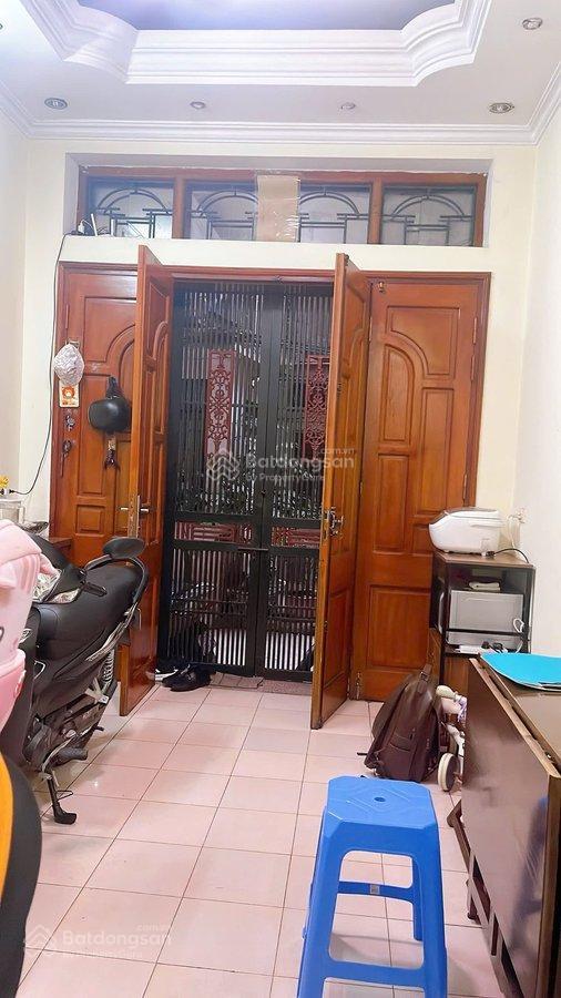 6.3 tỷ nhà 2 thoáng ngõ nông rộng gần đường giải phóng,10m ra ô tô tránh.hiếm cho gia đình trẻ