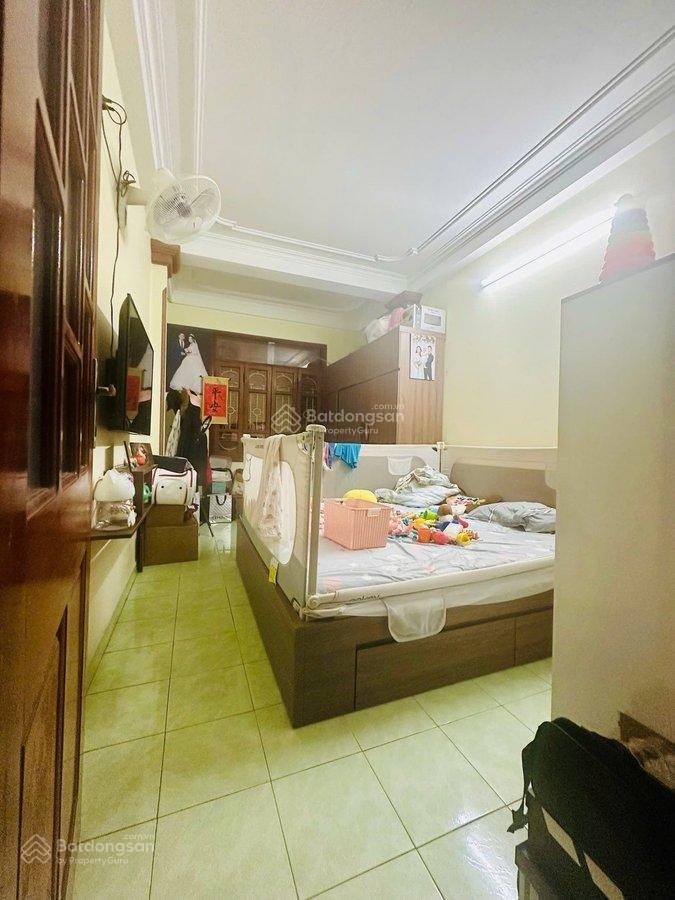 6.3 tỷ nhà 2 thoáng ngõ nông rộng gần đường giải phóng,10m ra ô tô tránh.hiếm cho gia đình trẻ