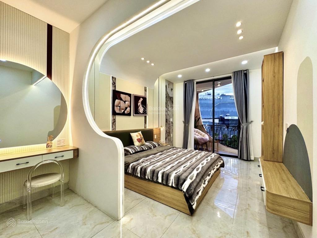 Nhà mặt tiền đường thông phạm văn đồng p1 gvxe hơi tránh nhau58m25tầngchỉ 8,55tỷ tl