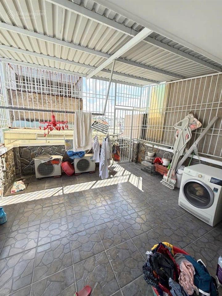 Ô tô ngủ trong nhàđẹp ở ngay75m2ngang 4,5m4 tầng4pnlê văn thọ p8 gvchỉ 9tỷ tl