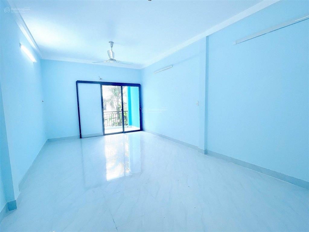 Hxh 1 trụcsát mặt tiềnnhà mới đẹp ở ngay62m23tầng4pnquang trung p11 gvchỉ 7tỷ8 tl