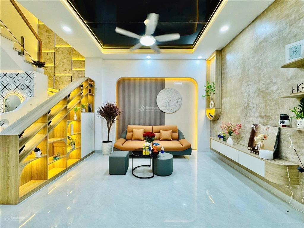 Hẻm xe hơi thông3 tầng btct4pnngang khủng 9.5m46m²bùi quang lã, p12, gò vấpchỉ 6tỷ2