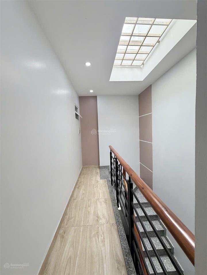 Hxh 6m vào nhàkhu đồngnhà đẹp o ngay50m2ngang 5,5m4tầng4pnquang trung p8 gvchỉ 6tỷ8 tl