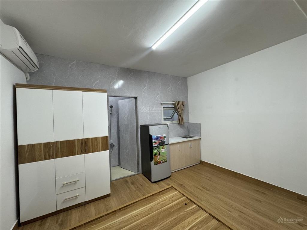 Chdvhxh ngủngay chợ thạch đà67m2no hậu5tầngcó thang máy8pngần phạm văn chiêuchỉ 8tỷ9 tl