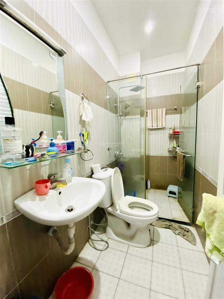 Hẻm xe hơi ngủnhà đẹp o ngay72m2ngang 6m4tầng5pnnguyễn tư giảngần emart 2  chỉ 9tỷ1 tl