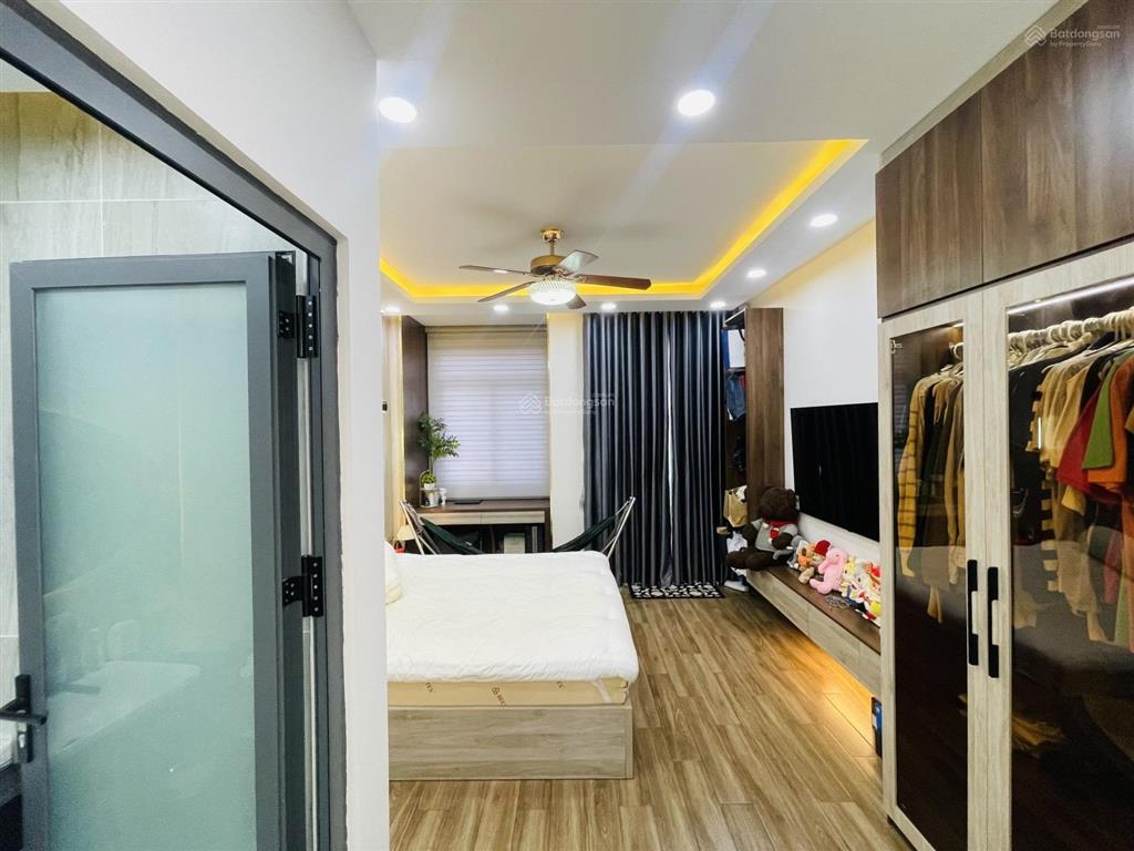 Hẻm xe hơi vào nhà  cách mặt tiền 15m  77m2  4 tầng  4pn  quang trung p8 gv  chỉ 9 tỷ 7 tl
