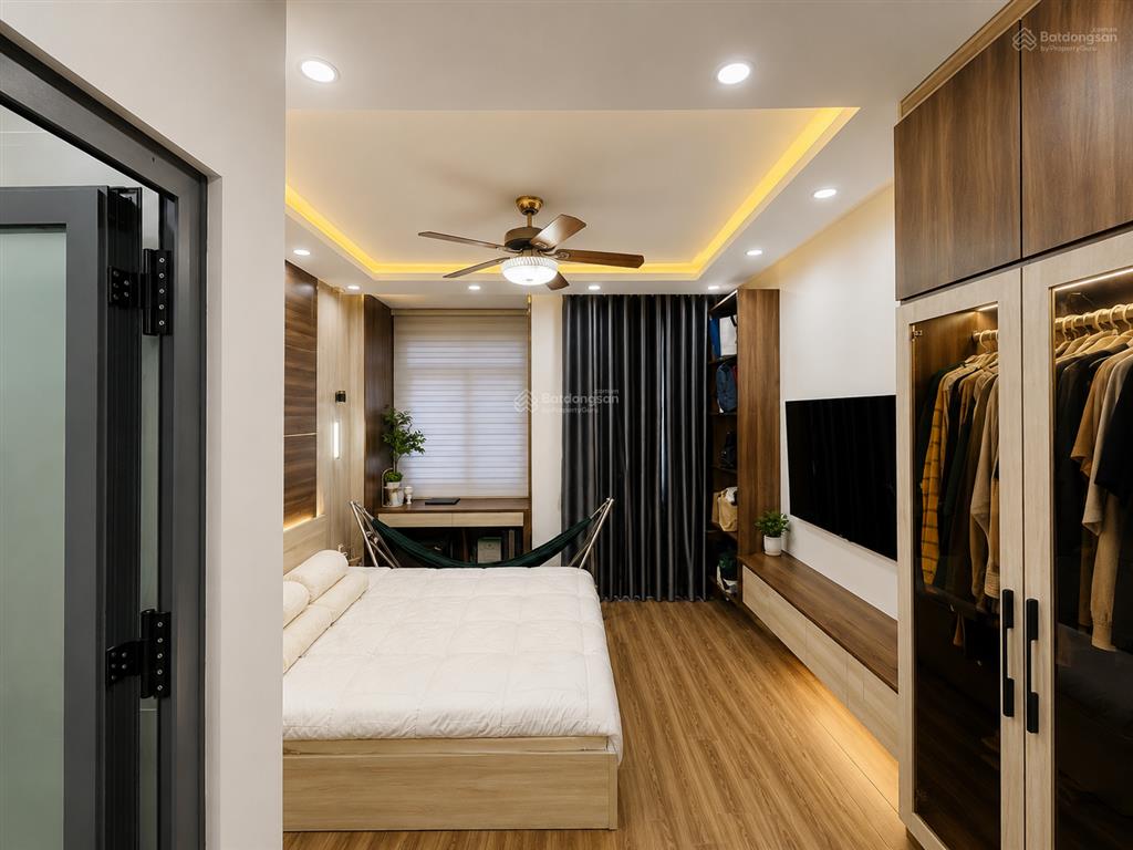 Hẻm xe hơi vào nhà  cách mặt tiền 15m  77m2  4 tầng  4pn  quang trung p8 gv  chỉ 9 tỷ 7 tl