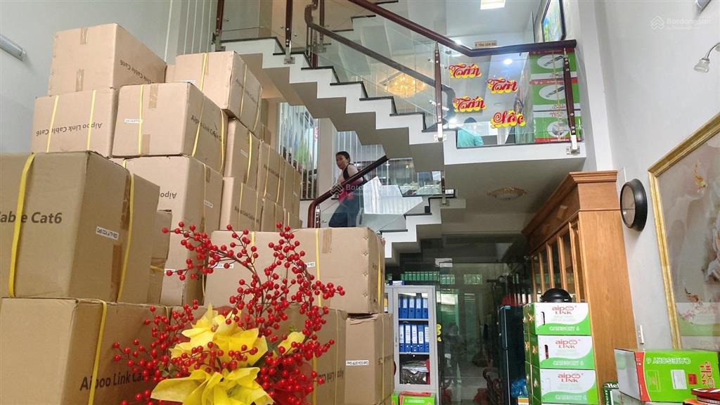 Hxh vào nhàkhu phân lôđẹp ở ngay58m25 tầng5pngần thống nhất p16 gvtừ 9,85tỷ=giảm còn 8,45tỷ