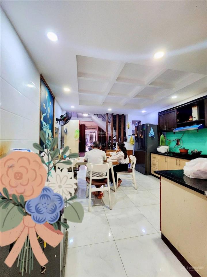 Ngay emart phan huy ích, p14 gvhẻm xe hơi vào nhàđẹp o ngay63m23 tầng3pntư 9,5 tỷ=còn 7,5 tỷ