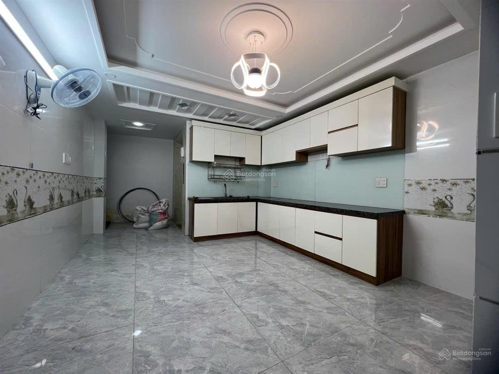 Chdv 8 phòng có thang máyhẻm xe hơi ngủ67m2no hậu5tầnggần phạm văn chiêuchỉ 8.6 tỷ tl
