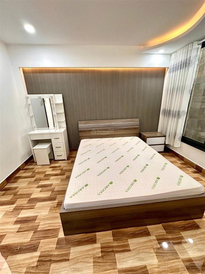 Đối diện emarthxh thông vào nhàmới đẹp full nội thất60m25tầng4pnphan huy ích p12 gv8,5 tỷ tl