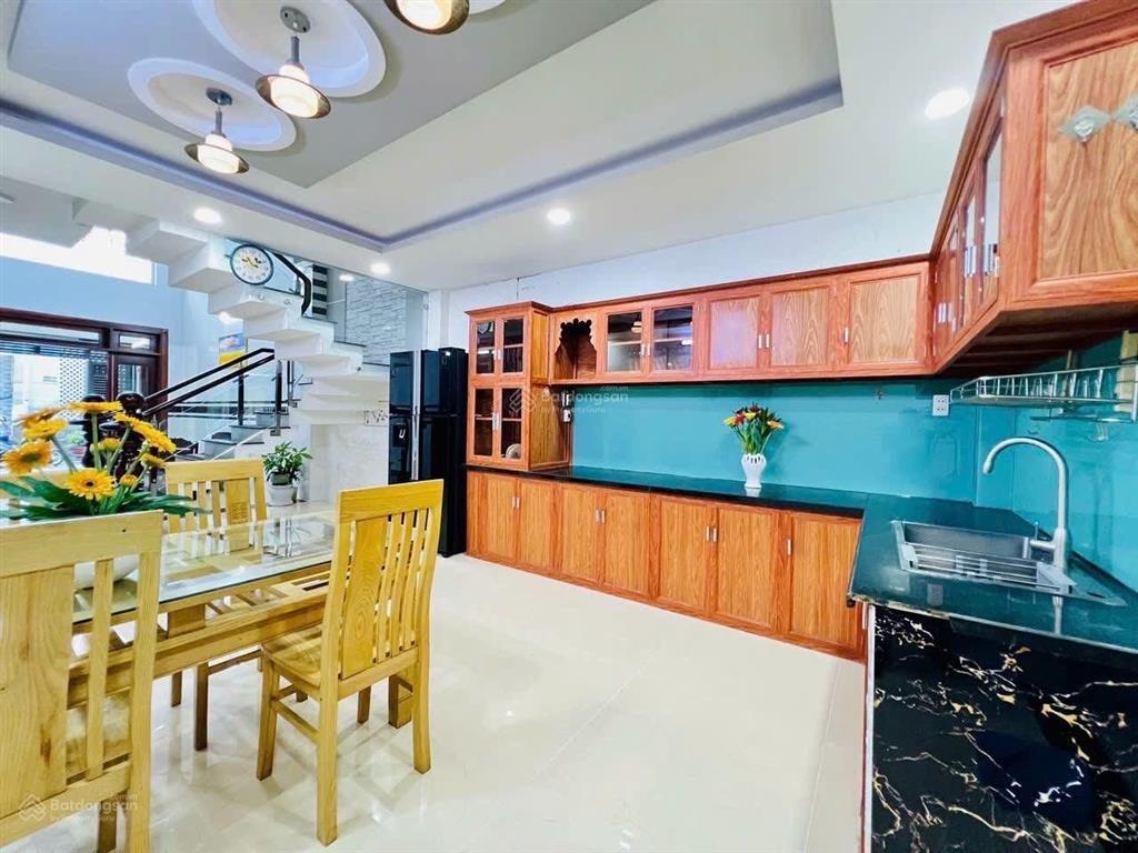 Hẻm xe hơi 1 sẹc vào nhà đẹp ở ngay 68m2  5tầng  5pn  nguyễn oanh nguyễn văn dung p6 gv, 9tỷ4 tl