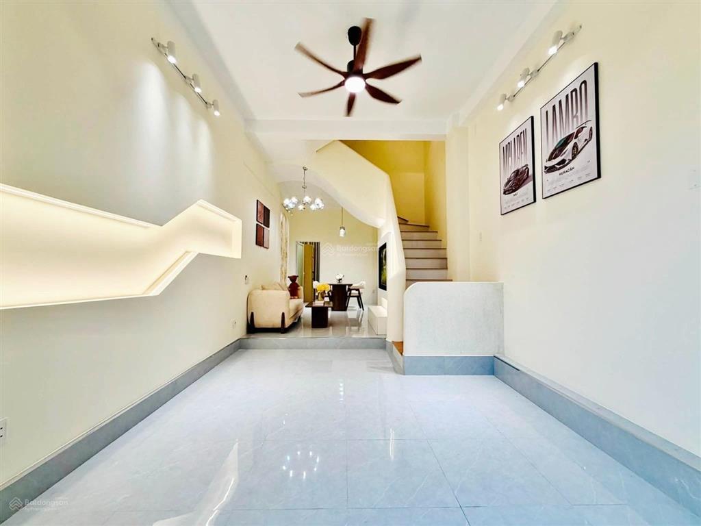 Hẻm xe hơi vào nhàmới đẹp ở ngay60m24tầng7pnquang trung p.an hội tâychỉ 7,95tỷ tl