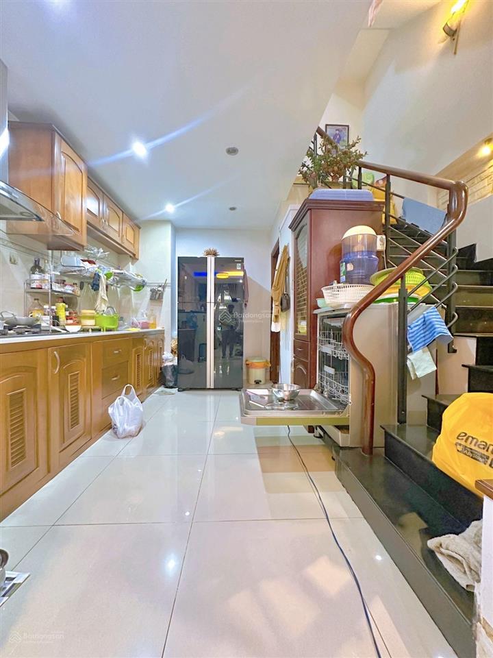 Hot hotmặt tiền vừa ở vừa kinh doanhngay thống nhất & quang trung p10 gv72m25 tầng4pn11.5 tỷ