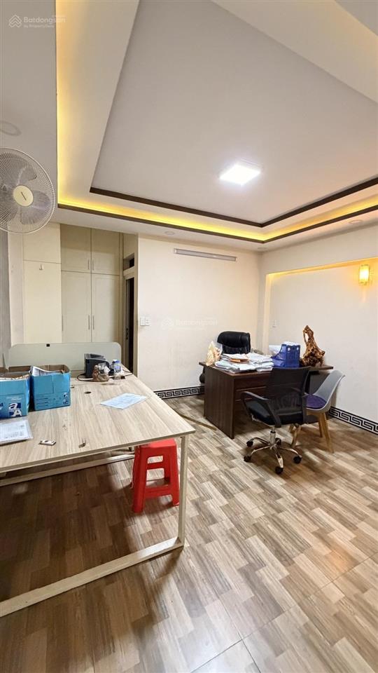 Nhà mặt tiền rẻ hơn giá hẻm là có thật60m24tầng4pnsát công viên làng hoa p8 gvchỉ 8tỷ6 tl