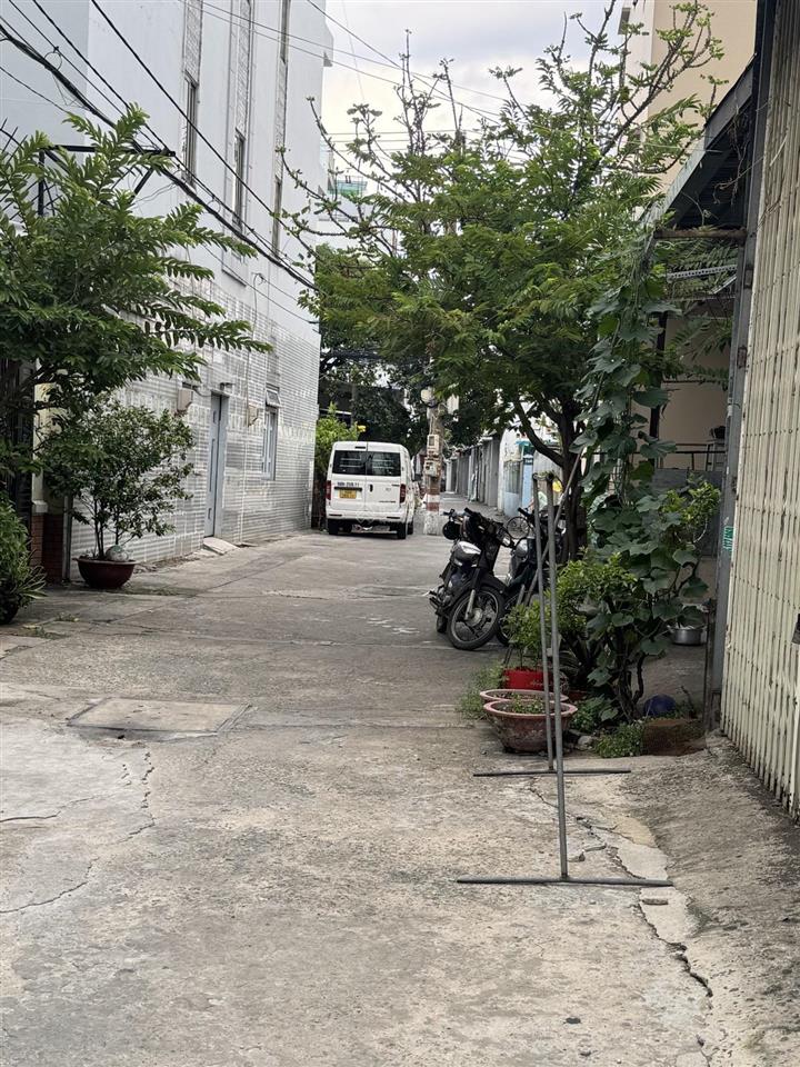 Nhà đẹp hẻm ô tô 8m ngủ trong nhà90m23tầnggần le văn thọ phường 16 gvchỉ 7tỷ9 tl