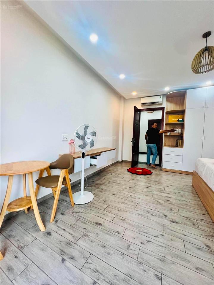 Hẻm xe hơi, nhà đẹp ở ngay, 70m2, 5 tầng, cống lở p15 tân bình, chỉ 8 tỷ 6 tl