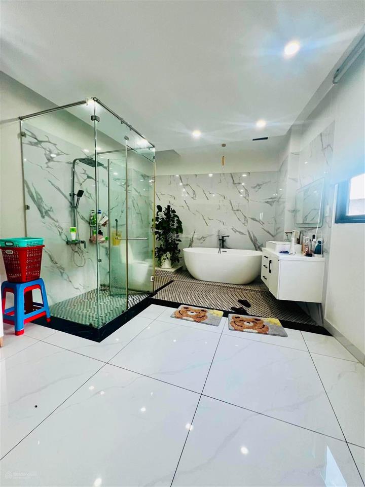 Hẻm xe hơi, nhà đẹp ở ngay, 70m2, 5 tầng, cống lở p15 tân bình, chỉ 8 tỷ 6 tl