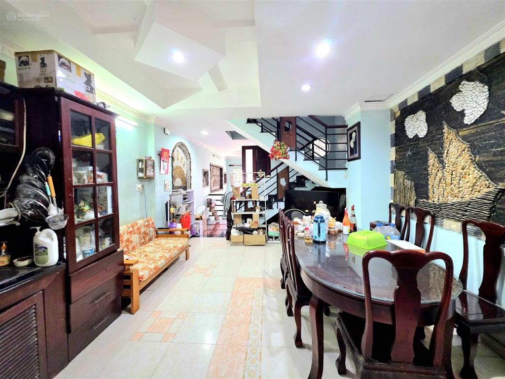 Hẻm 8m thông 1 trục xe hơi ngủ sát mt lê đức thọ p15 gv 81m2 4 tầng 4pn từ 11 tỷ giảm còn 8,6 tỷ tl