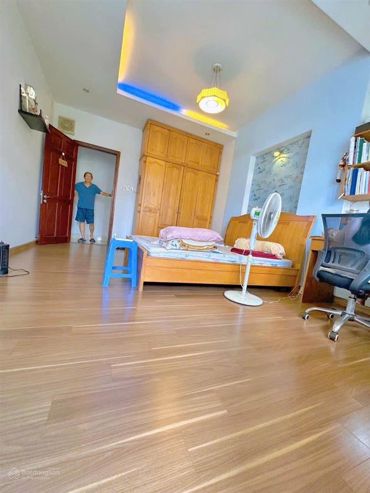 Mặt tiền vừa o vừa kinh doanh  ngay thống nhất & quang trung p10 gv, 72m2, 5 tầng, 4pn, 10,8tỷ tl