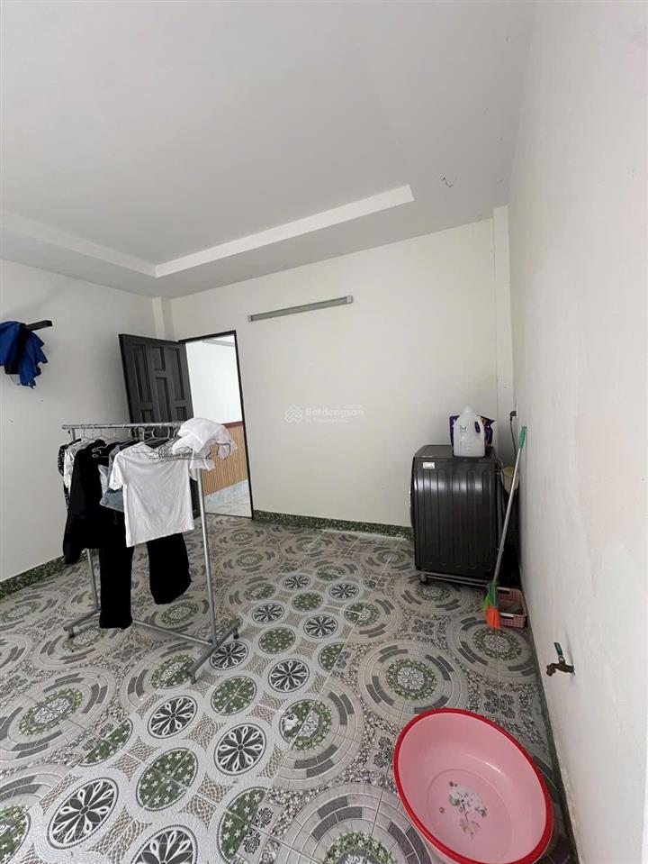 Hẻm xe hơi thông vào nhà đẹp ở ngay 60m2, 5 tầng  5pn  phan huy ích p12 gò vấp chỉ 8 tỷ 3 tl