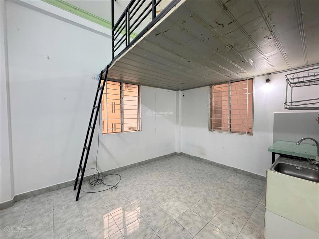 Cho thuê phòng gần lotte mart, 5 phút đi đh tdtu, tiện đi đh ufm