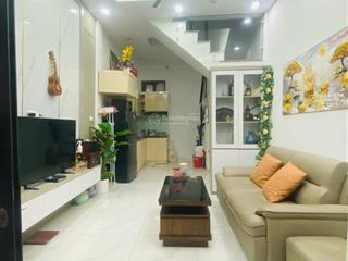 Kịch sàn! thịnh quang, nhà đẹp, ngõ xe ba gác tránh xe máy, gần trường học, ngã tư sở, giá 6,75tỷ