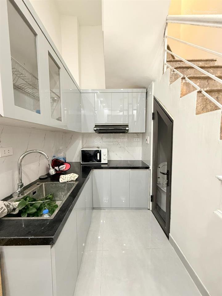 Hiếm! cự lộc, nhà đẹp mới, lô góc 2 mặt ngõ, 25m ra ô tô, full nội thất, 4t, 3pn, giá 6,3tỷ