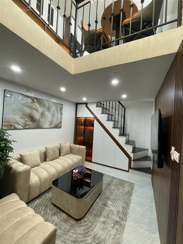 Bán nhà phố tây sơn cách 1 nhà ra phố xây mới tặng nội thất sang trọng ở ngay 29m6 tầng giá 6.5ty