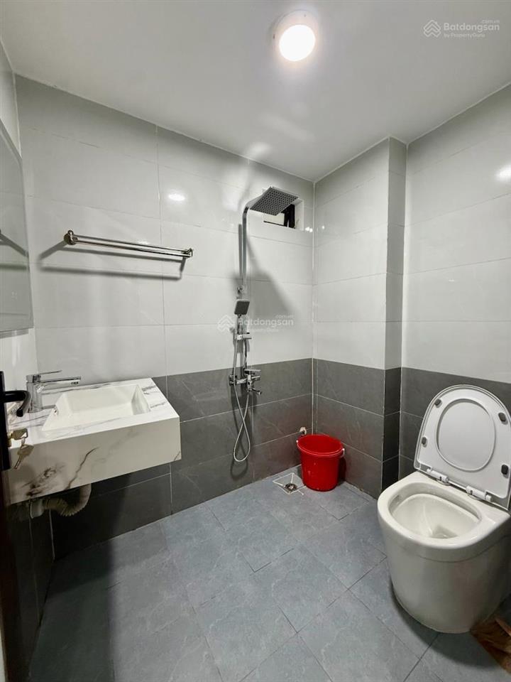 Bán nhà trung phụng 32m  5tầng lô góc ngõ thông kinh doanh, nhà mới full nội thất,10 ra phố
