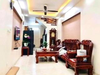 Nhà mới cực hiếm giữa phố sinh viên khương thượng 44m x 5t gần ô tô 1phút full nội thất giá hời 8.5