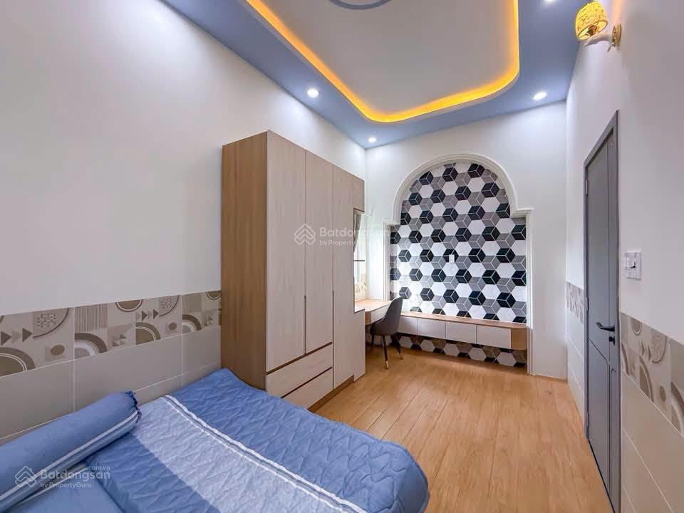 Bán nhà nguyễn thị thập cạnh lotte him lam ngang 5x18m nhà mới 3 tầng 4 phòng ngủ chỉ 7.6 tỷ tl