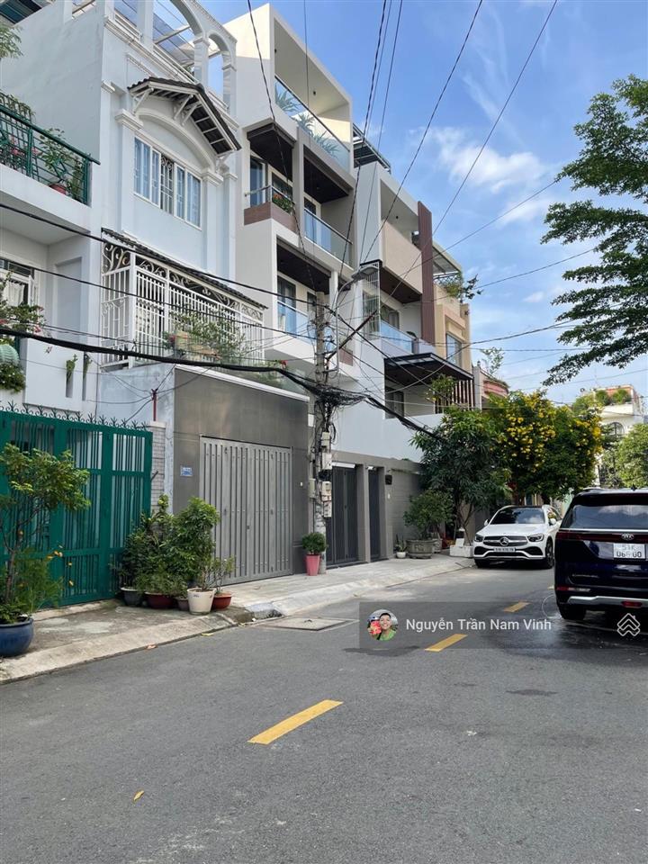 Bán nhà quận 7 đường lý phục man ngang 8m dài 17m với 136m2 đất thổ cư chỉ 11.5 tỷ tl chỉ 84tr/m2