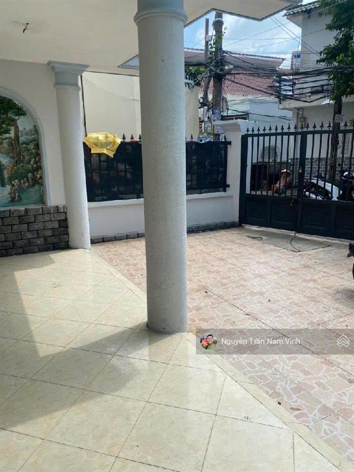 Bán nhà quận 7 lâm văn bền lotte ngang 6.5m x 18.4m nhà 2 tầng 4 phòng sân rộng để ô tô chỉ 8.3 tỷ