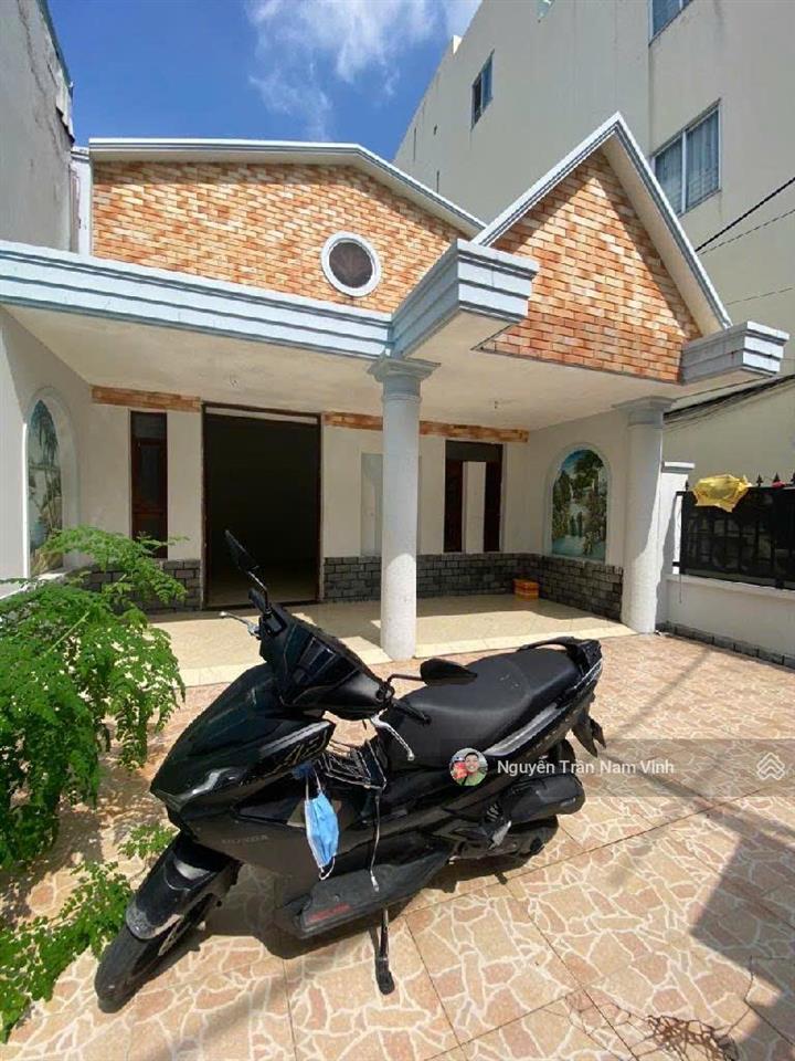 Bán nhà quận 7 lâm văn bền lotte ngang 6.5m x 18.4m nhà 2 tầng 4 phòng sân rộng để ô tô chỉ 8.3 tỷ