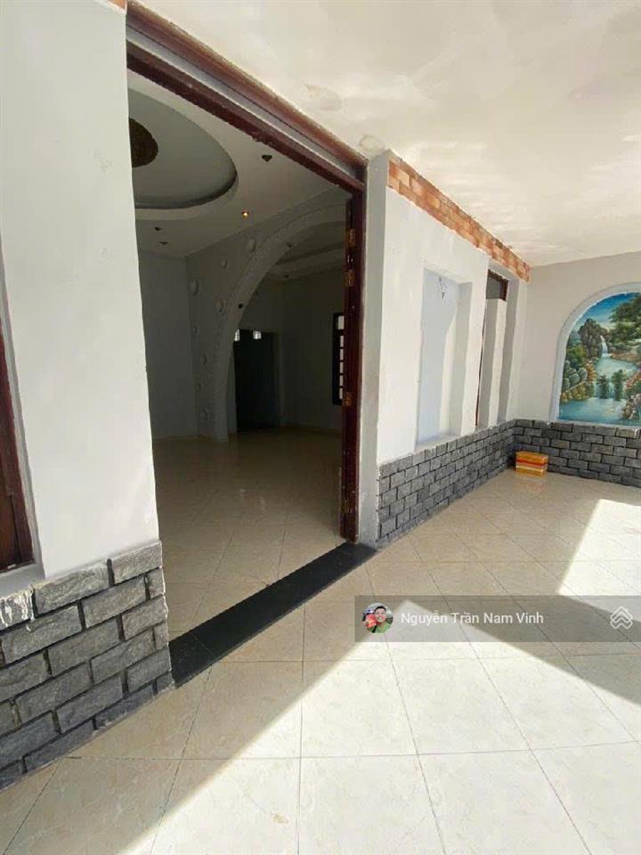 Bán nhà quận 7 lâm văn bền lotte ngang 6.5m x 18.4m nhà 2 tầng 4 phòng sân rộng để ô tô chỉ 8.3 tỷ