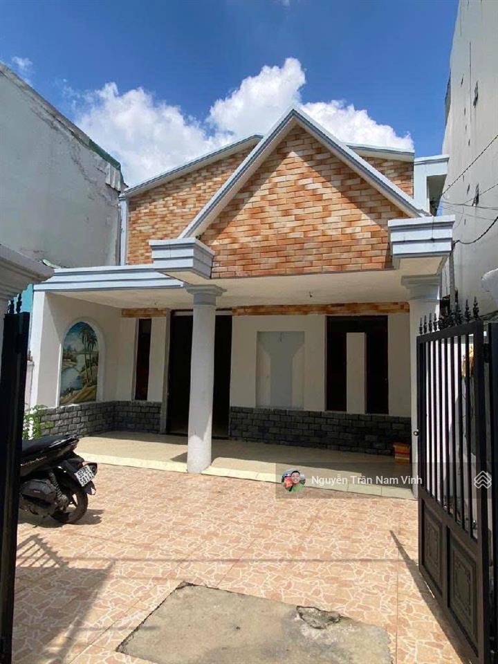 Bán nhà quận 7 lâm văn bền lotte ngang 6.5m x 18.4m nhà 2 tầng 4 phòng sân rộng để ô tô chỉ 8.3 tỷ