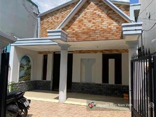 Bán nhà quận 7 lâm văn bền lotte ngang 6.5m x 18.4m nhà 2 tầng 4 phòng sân rộng để ô tô chỉ 8.3 tỷ