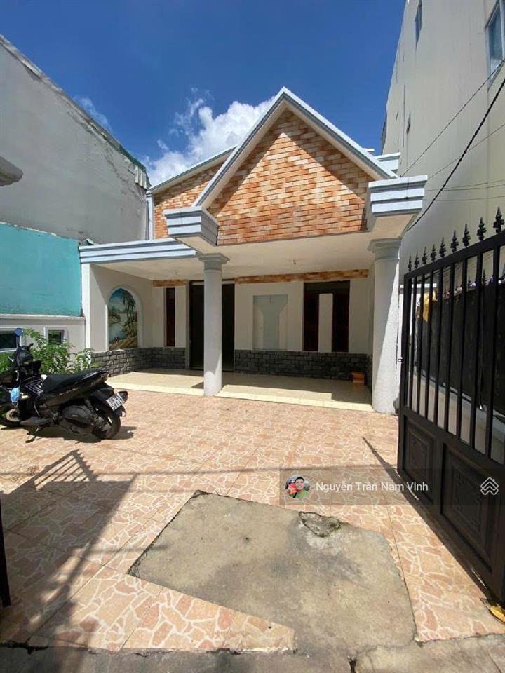 Bán nhà quận 7 lâm văn bền lotte ngang 6.5m x 18.4m nhà 2 tầng 4 phòng sân rộng để ô tô chỉ 8.3 tỷ