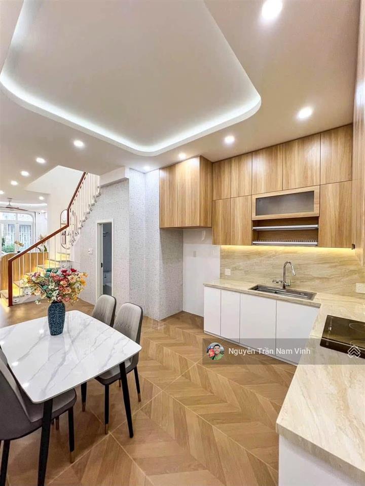 Bán nhà lâm văn bền lotte tân hưng nở hậu 4.5m x 14m nở hậu đều 5m nhà 2 tầng 3 phòng chỉ 6.9 tỷ tl