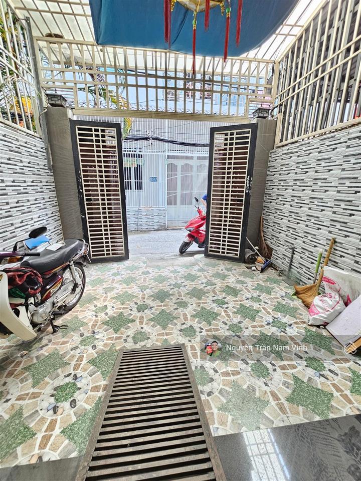 Bán nhà có sân đỗ ô tô lâm văn bền quận 7 cạnh lotte ngang 4m dài 17m nở hậu 4 tầng 5 phòng 8,6 tỷ