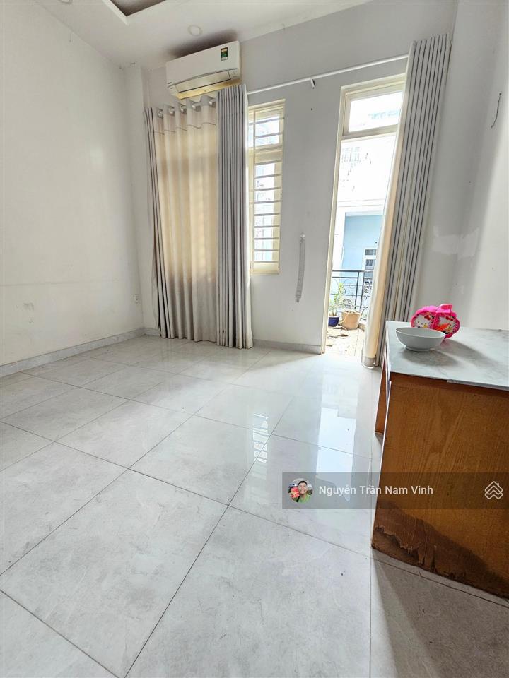 Bán nhà có sân đỗ ô tô lâm văn bền quận 7 cạnh lotte ngang 4m dài 17m nở hậu 4 tầng 5 phòng 8,6 tỷ